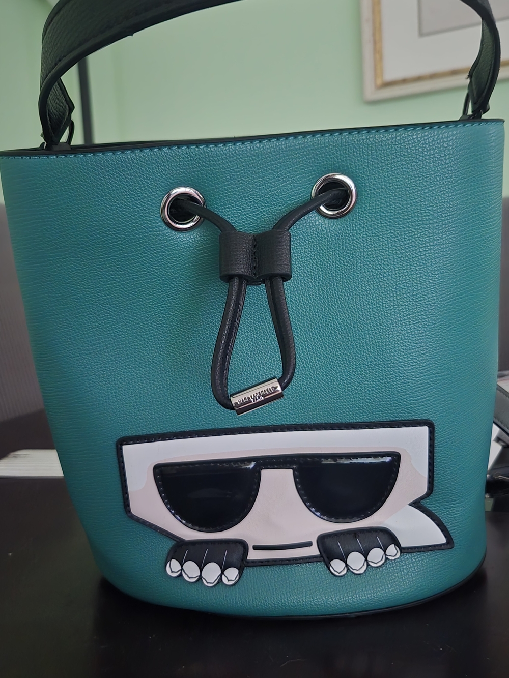 Shoulder Bags